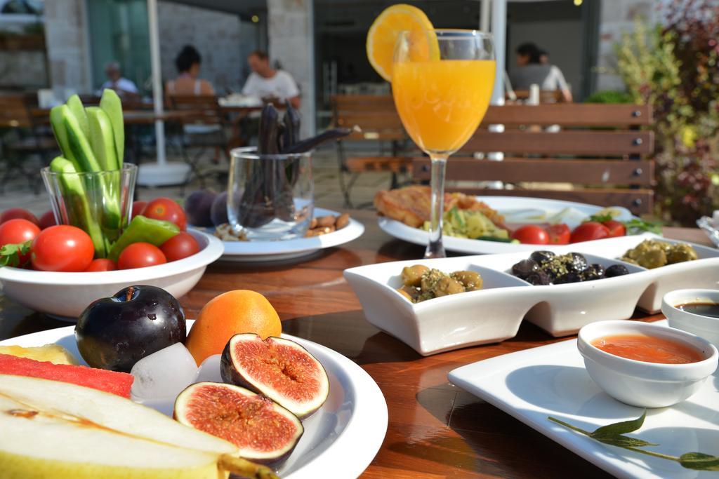 Arnna Hotel Kas Bagian luar foto
