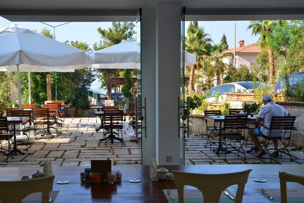 Arnna Hotel Kas Bagian luar foto